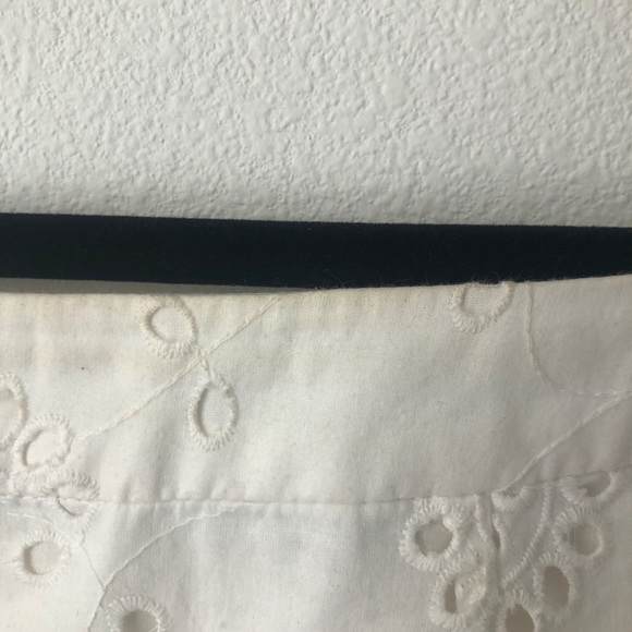EGGSHELL WHITE MINI SKIRT ✨🤍 - Picture 5 of 5